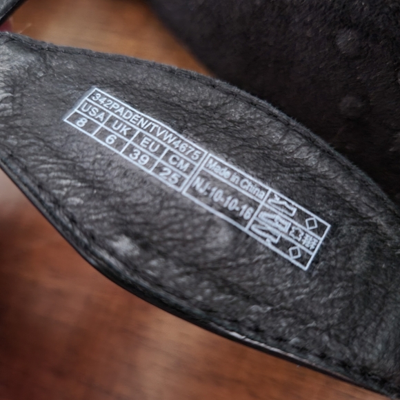 Vionic Paden Black Patent Leather T Strap Thong Sandal SZ 8 - Picture 2 of 4